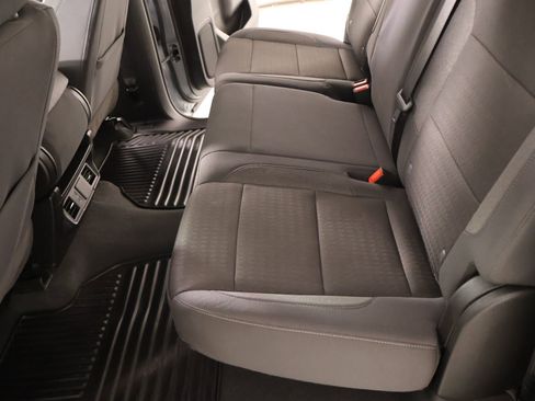 Used 2025 Chevrolet Silverado 1500 Custom RWD image 10