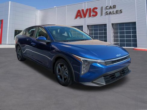 Used 2025 Kia K4 FWD image 3