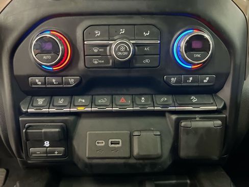 Used 2021 Chevrolet Silverado 2500 High Country w/ Z71 Off-Road Package AWD/4WD image 12