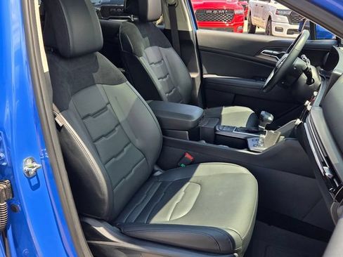 Used 2026 Kia Sportage SX FWD image 18