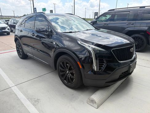 Used 2019 Cadillac XT4 Sport FWD image 3
