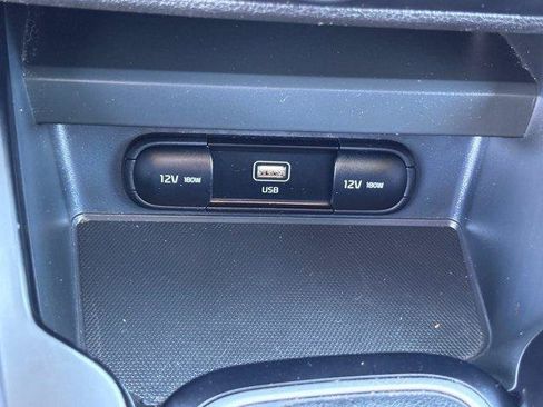 Used 2024 Kia Soul LX w/ Option Group 015 FWD image 29