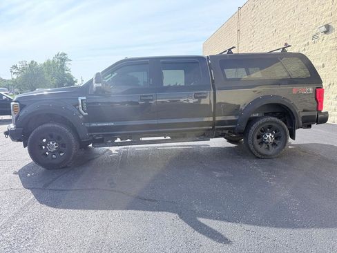 Used 2018 Ford F350 Lariat w/ Chrome Package AWD/4WD image 2