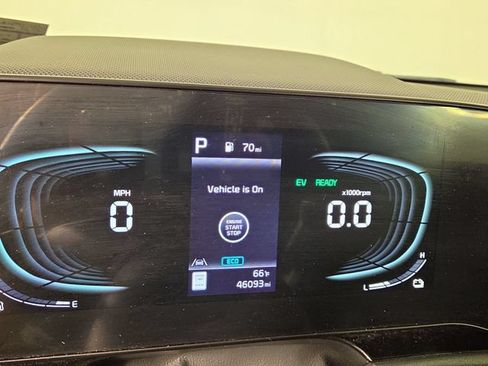 Certified 2023 Kia Niro EX Touring FWD image 15
