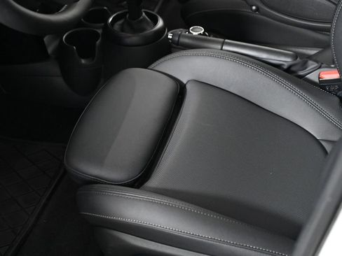 Certified 2024 MINI Cooper S image 26