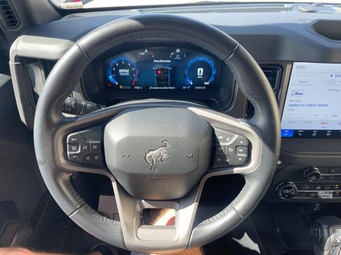 Used 2025 Ford Bronco Big Bend AWD/4WD image 16