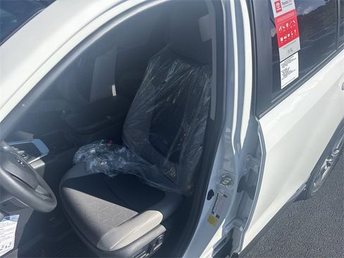 Used 2025 Toyota RAV4 XLE w/ Convenience Package image 12