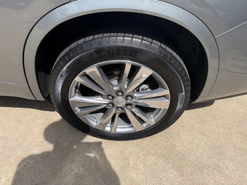 Used 2023 Cadillac XT6 Premium Luxury AWD/4WD image 34