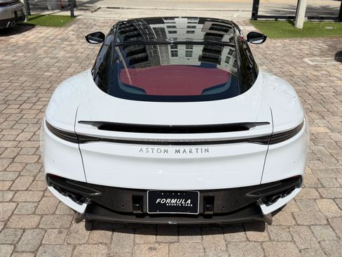 Used 2020 Aston Martin DBS Superleggera RWD image 15
