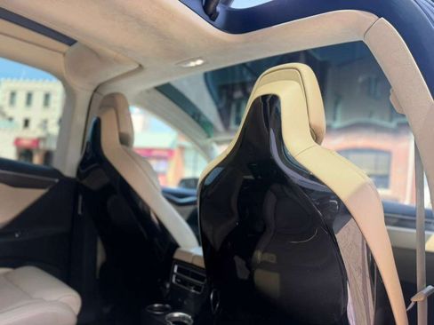 Used 2016 Tesla Model X Performance AWD/4WD image 13