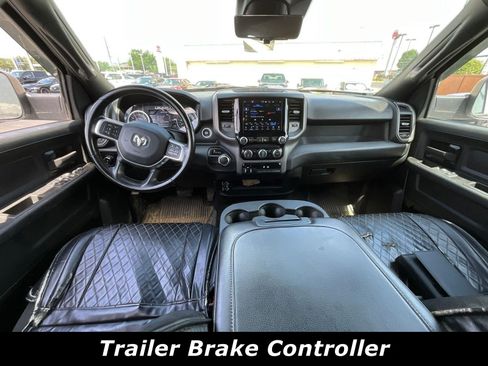 Used 2022 RAM 2500 Tradesman w/ Safety Group AWD/4WD image 7