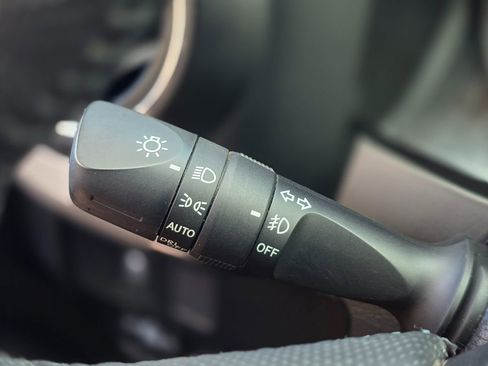 Used 2022 Toyota Tacoma TRD Off-Road w/ Technology Package image 46