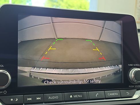 Certified 2021 Nissan Altima 2.5 SR w/ SR Premium Package FWD image 22