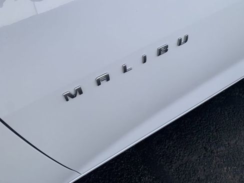 Certified 2024 Chevrolet Malibu LS image 30