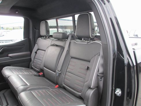 Certified 2024 GMC Sierra 1500 AT4X image 24