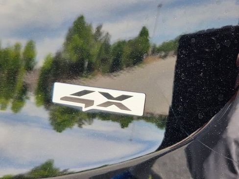 Used 2024 Kia Telluride SX Prestige w/ Towing Package image 10