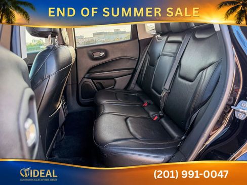 Used 2018 Jeep Compass Latitude w/ Popular Equipment Group AWD/4WD image 19