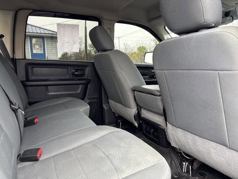 Used 2018 RAM 1500 Express w/ Express Value Package AWD/4WD image 23