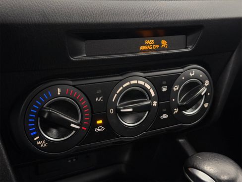 Used 2015 MAZDA MAZDA3 i Touring image 22