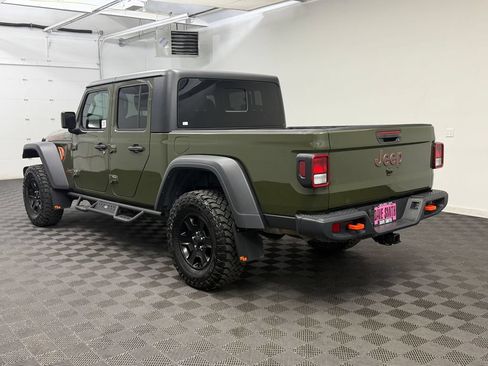 Used 2023 Jeep Gladiator Mojave w/ Cold Weather Group AWD/4WD image 3