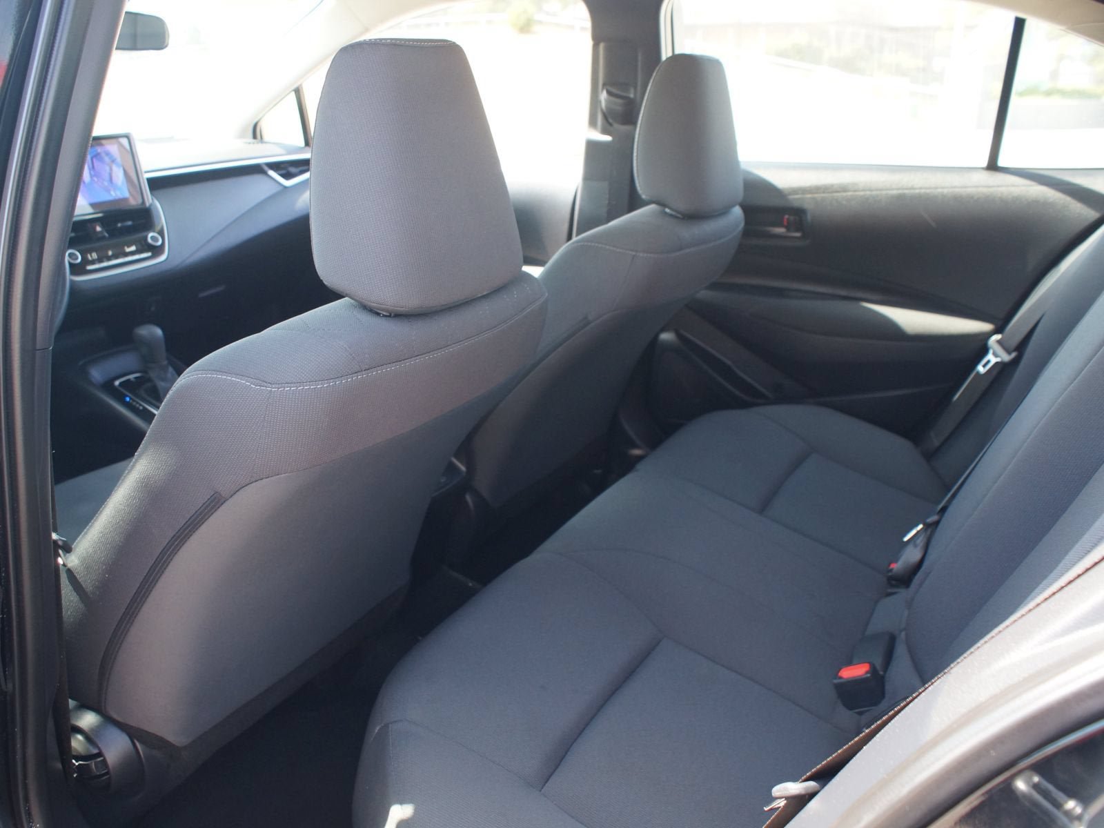 Used 2024 Toyota Corolla LE FWD image 13