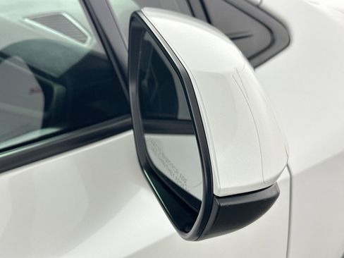 Used 2025 Toyota Corolla LE image 10