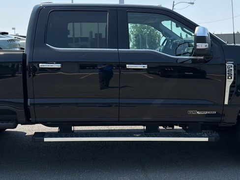 Used 2024 Ford F250 Lariat w/ Chrome Package AWD/4WD image 10