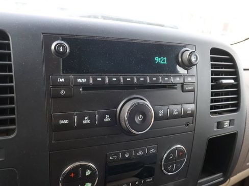 Used 2013 GMC Sierra 1500 SLE w/ Power Tech Package image 23