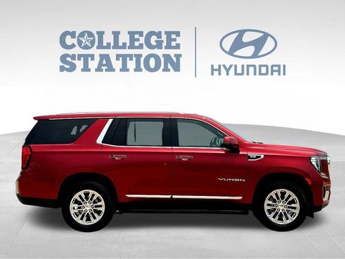 Used 2021 GMC Yukon SLT w/ SLT Premium Package RWD image 11