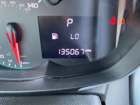 Used 2017 Chevrolet Sonic LT FWD image 6