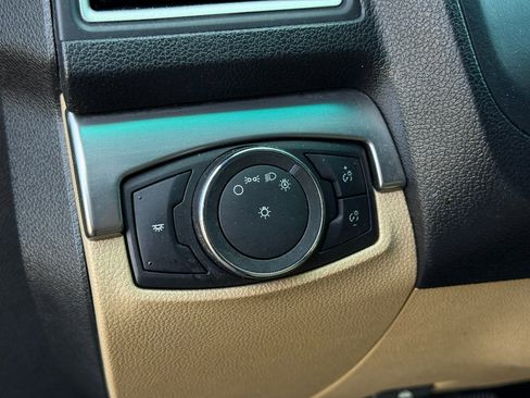 Used 2016 Ford Explorer 4WD image 19