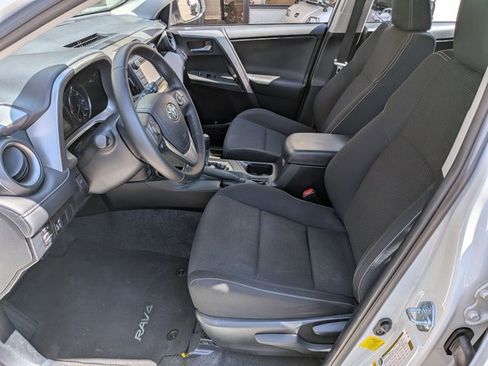 Used 2016 Toyota RAV4 XLE FWD image 17