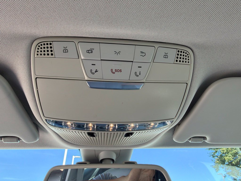 Used 2016 Mercedes-Benz C 300 Sedan image 26