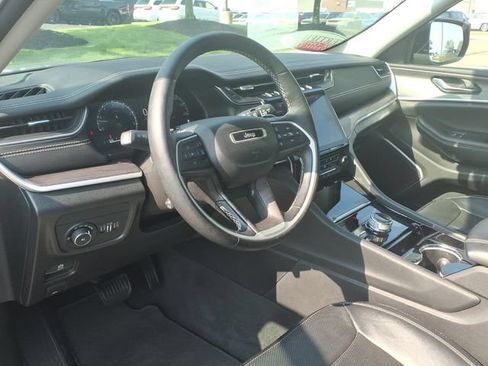 Certified 2022 Jeep Grand Cherokee L Limited w/ Luxury Tech Group II AWD/4WD image 7