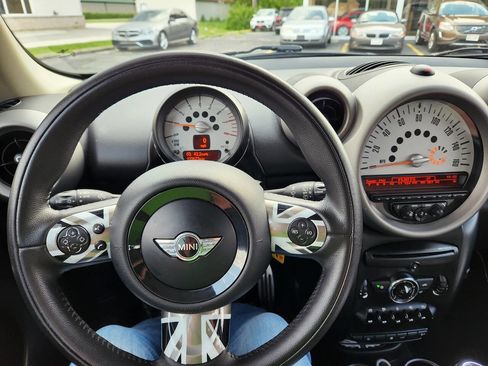 Used 2012 MINI Cooper Countryman S image 12