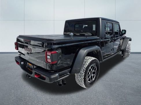 Used 2024 Jeep Gladiator Rubicon w/ Technology Group image 4
