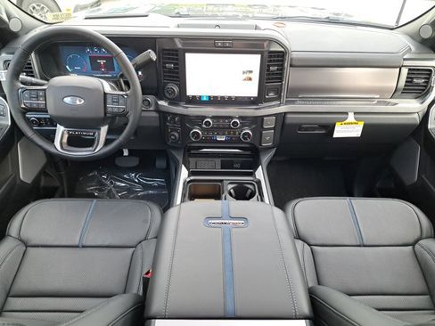 New 2026 Ford F350 Platinum w/ FX4 Off-Road Package image 16