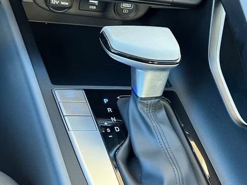 Certified 2023 Hyundai Elantra SEL FWD image 24