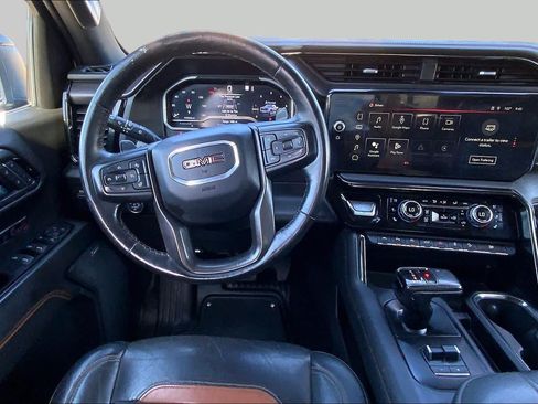 Used 2022 GMC Sierra 1500 AT4 w/ AT4 Premium Package AWD/4WD image 6