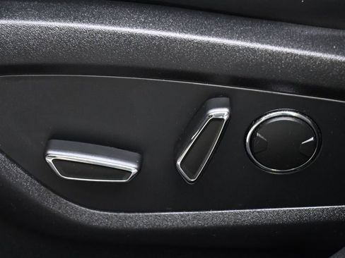 Used 2016 Lincoln MKX Reserve w/ Driver Assistance Package AWD/4WD image 14