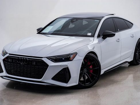 Used 2023 Audi RS 7 Sportback image 3