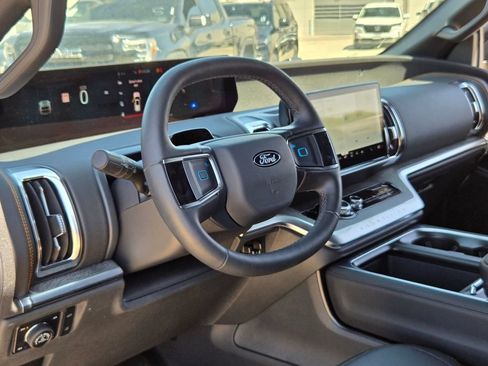 Used 2026 Ford Expedition Tremor AWD/4WD image 10