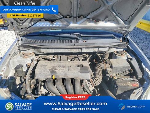 Used 2005 Toyota Matrix FWD image 16