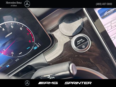 Certified 2023 Mercedes-Benz C 300 Sedan image 33