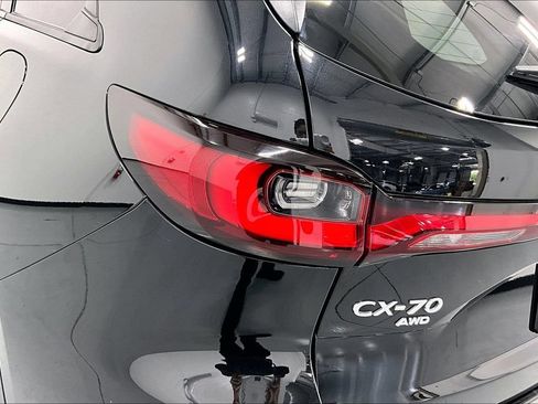 Used 2025 MAZDA CX-70 3.3 Turbo S w/ Premium Package AWD/4WD image 37