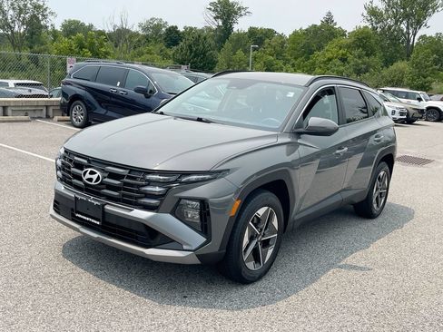 Used 2025 Hyundai Tucson SEL AWD/4WD image 3