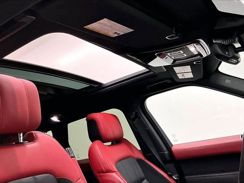 Used 2020 Land Rover Range Rover Sport HST image 14