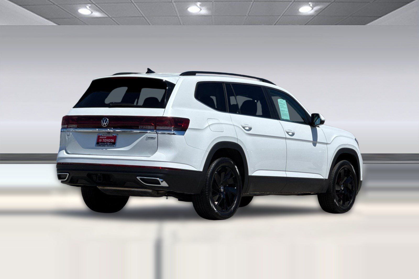 Used 2026 Volkswagen Atlas SE AWD/4WD image 9
