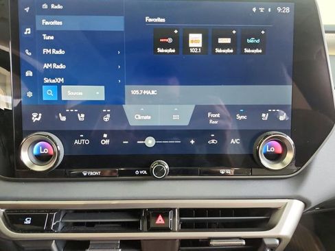 Used 2024 Lexus RX 350 Premium w/ Convenience Package AWD/4WD image 18