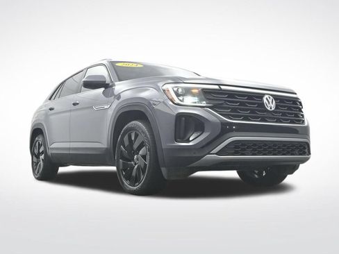 Used 2024 Volkswagen Atlas Cross Sport SE w/ Panoramic Sunroof Package AWD/4WD image 42